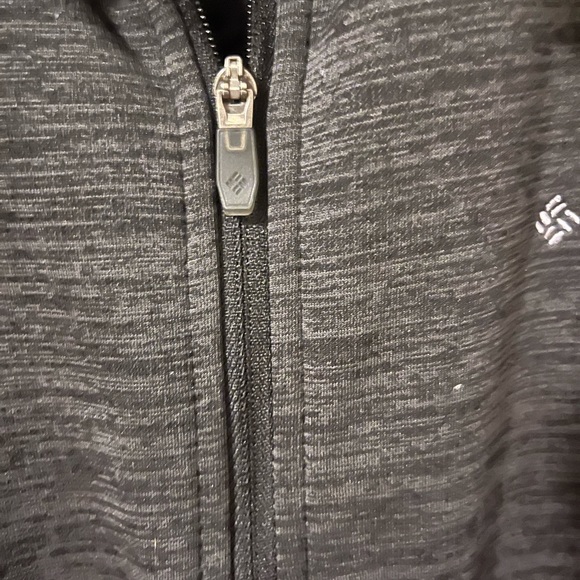Columbia lightweight zip performance pullover, large - Picture 5 of 7